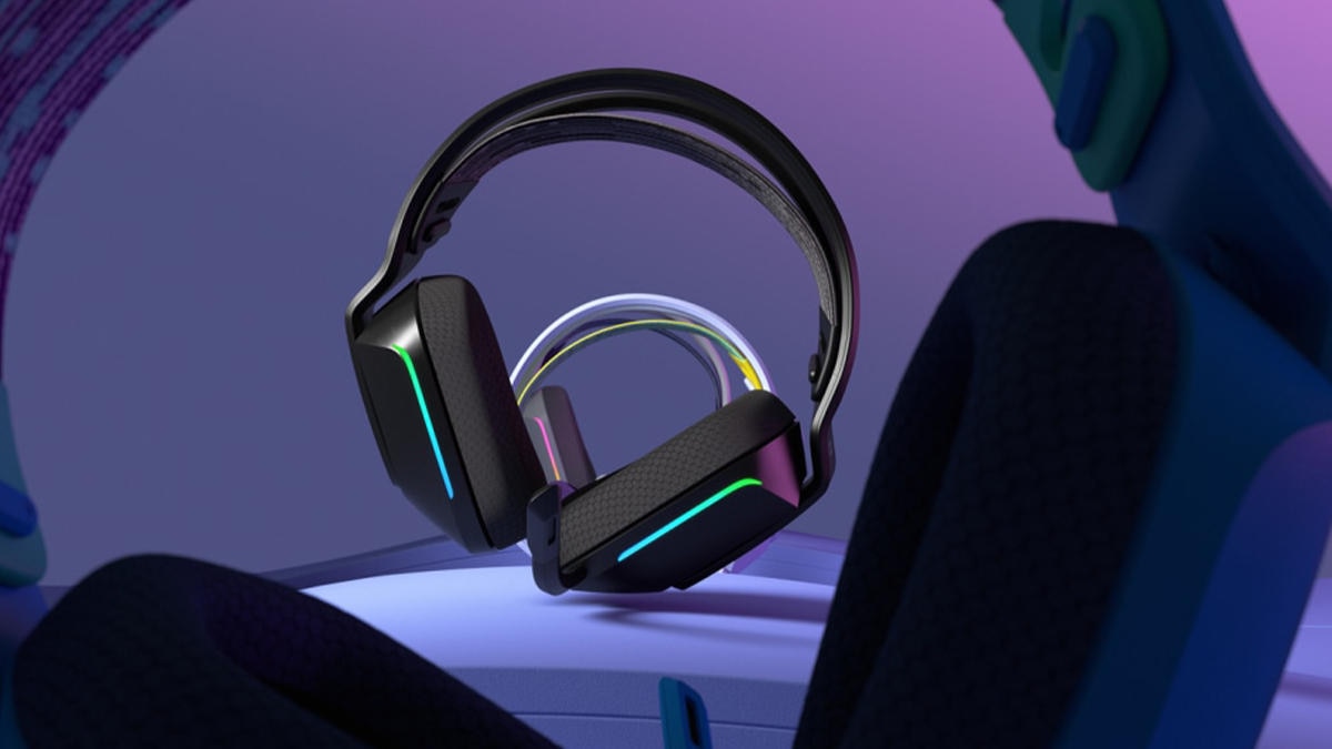 Logitech G733 gaming headset review